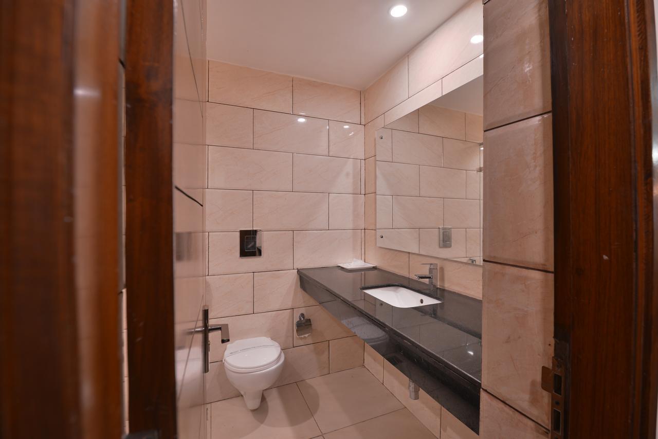 Hotel North Park Pancskula Kültér fotó